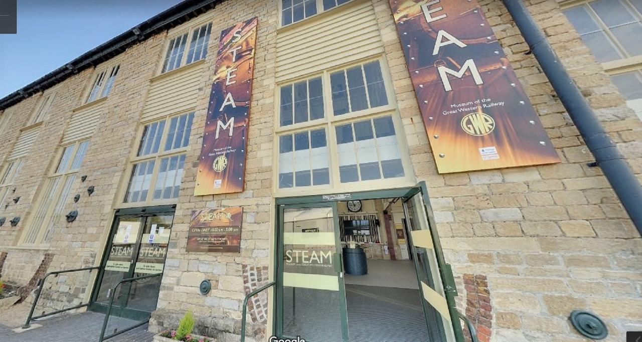 Swindon Old Town Studio - Entercloud9Sa Exterior photo